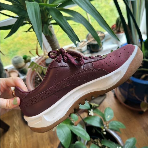 Puma GV Special / Puma California burgundy sneakers, men’s 6.5 women’s 8 - Picture 7 of 8